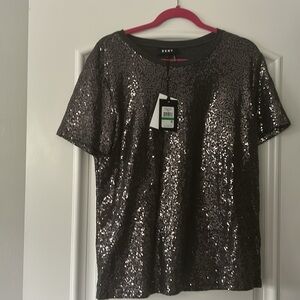Women’s sequence short sleeve shirt Large